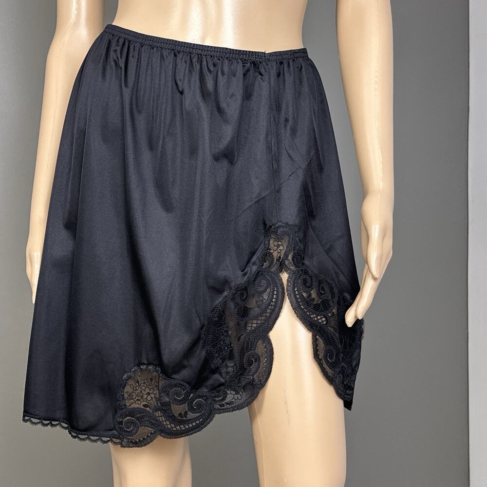 Vintage Vanity Fair Half Slip Medium Lace Slit Scalloped Nylon Black Mini 18"